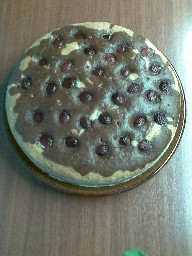 Šlehačkový koláč s třešněma